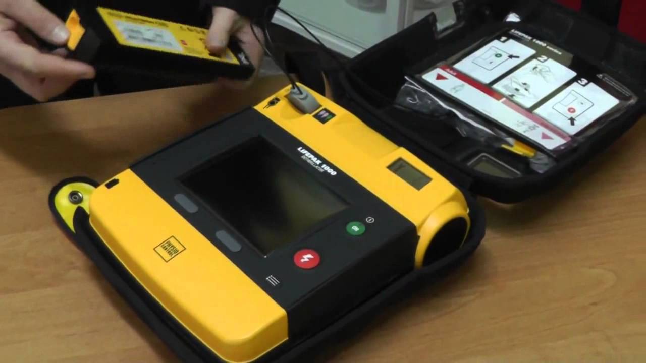 Defibrylator Lifepak 1000 - przygotowanie do pracy