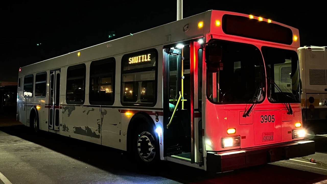 (SPECIAL) Ex-Long Beach Transit 2002 New Flyer D40LF #2219