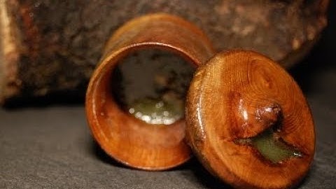 Juniper Lidded Box with Crushed Glass Accent