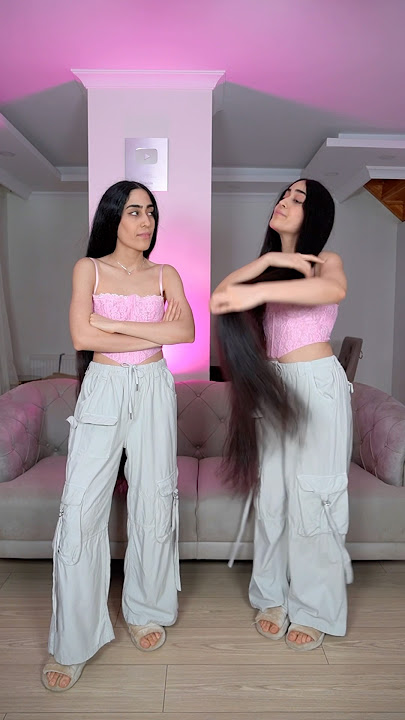 😅😬 #longhair #twins #twinrapunzel