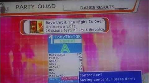 baconman plays DDR Universe 3 #1 - QUAD MODE