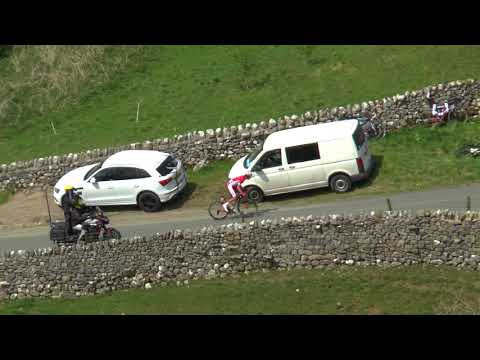 Video: Tour de Yorkshire leder damracing där Paris-Roubaix fruktar att trampa