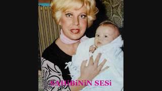 Mediha Şen Sancakoğlu - İki Kızımız Olsa Güzelim Cümle Âlem Duyası Resimi