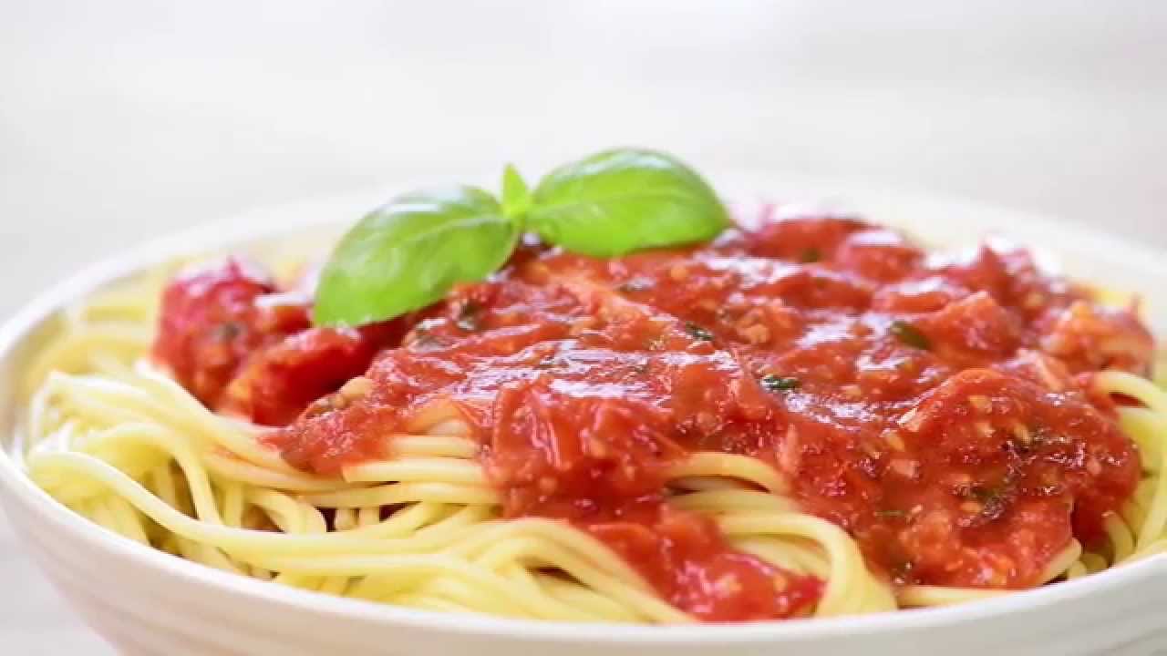 Recipe Fresh and Easy Tomato Sauce YouTube