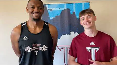 Player Preseason Interviews (Lydell Geffrard /  Ki...