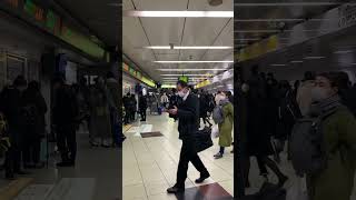 新宿駅乗り換えホーム