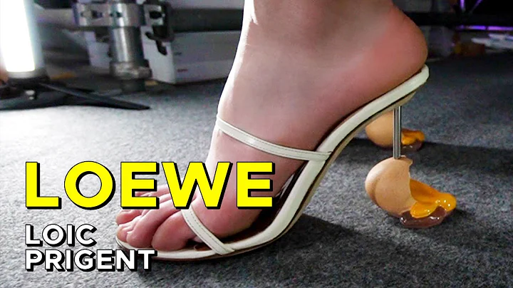LOEWE: THE ALREADY CULT FASHION SHOW FOR SUMMER 22...