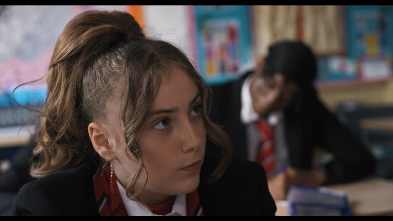 Immi Davis - New Day (Pop Version) Official Music Video - YouTube