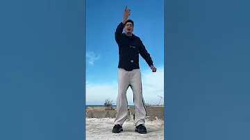 حد هنا مستني الجديد فوق شويا 