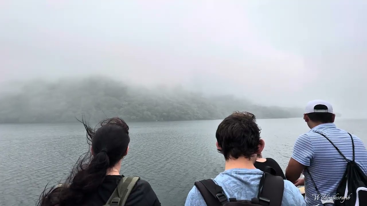 Hakone’s Hidden Gem: Lake Ashi’s Magical Moments 🗻🚢 | Japan Travel FastVlog