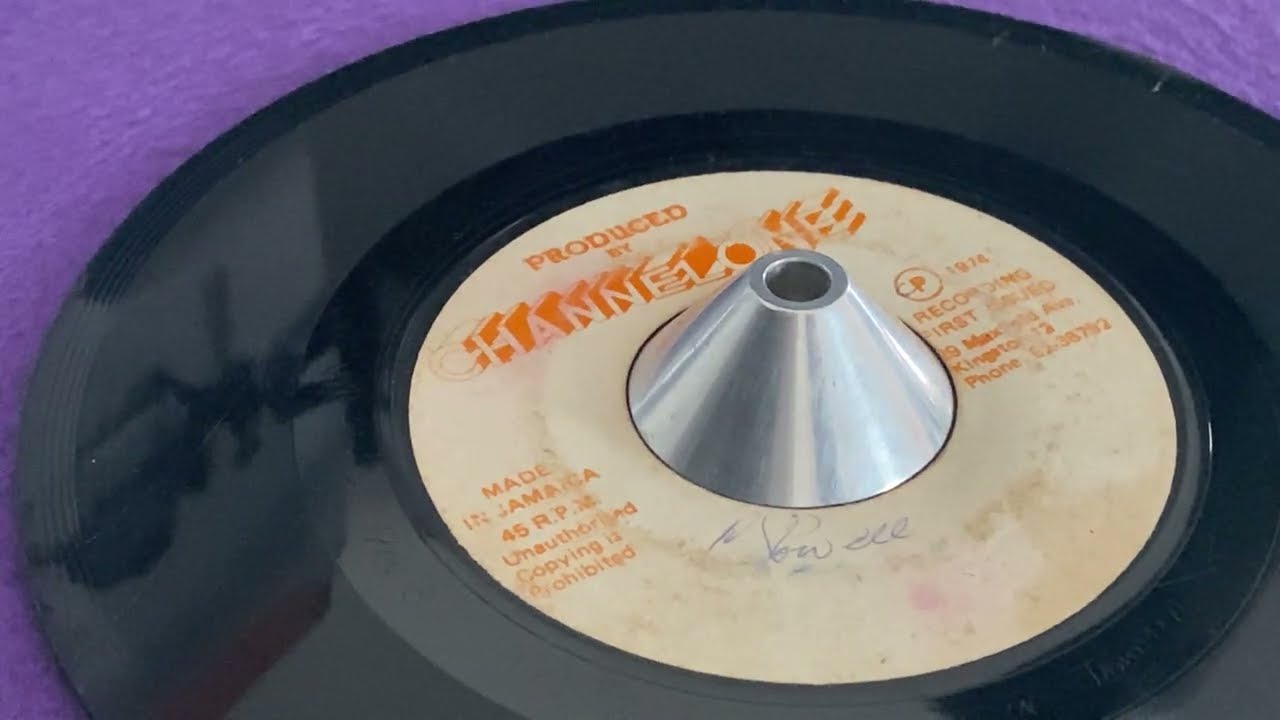 Version (HORACE ANDY ~ Girl A Love You, Girl I Love You Riddim, B