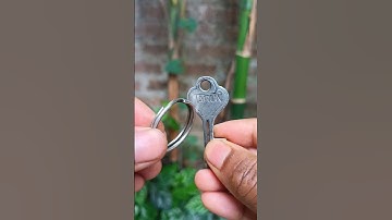 Use a straw to easily slide keys onto a keychain #tricks