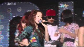 [HD] 2NE1- Pretty Boy Live