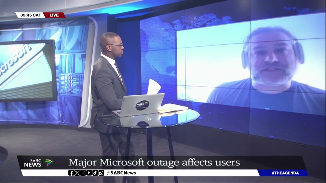 Microsoft's 'Blue Screen of Death' | Global cyber outage affects users: Jan Vermeulen