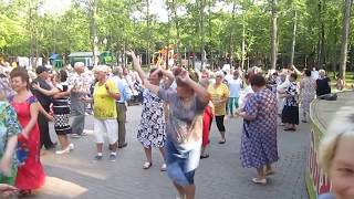 Песня Песня