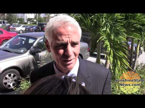 Charlie Crist Faces Reporter's Questions