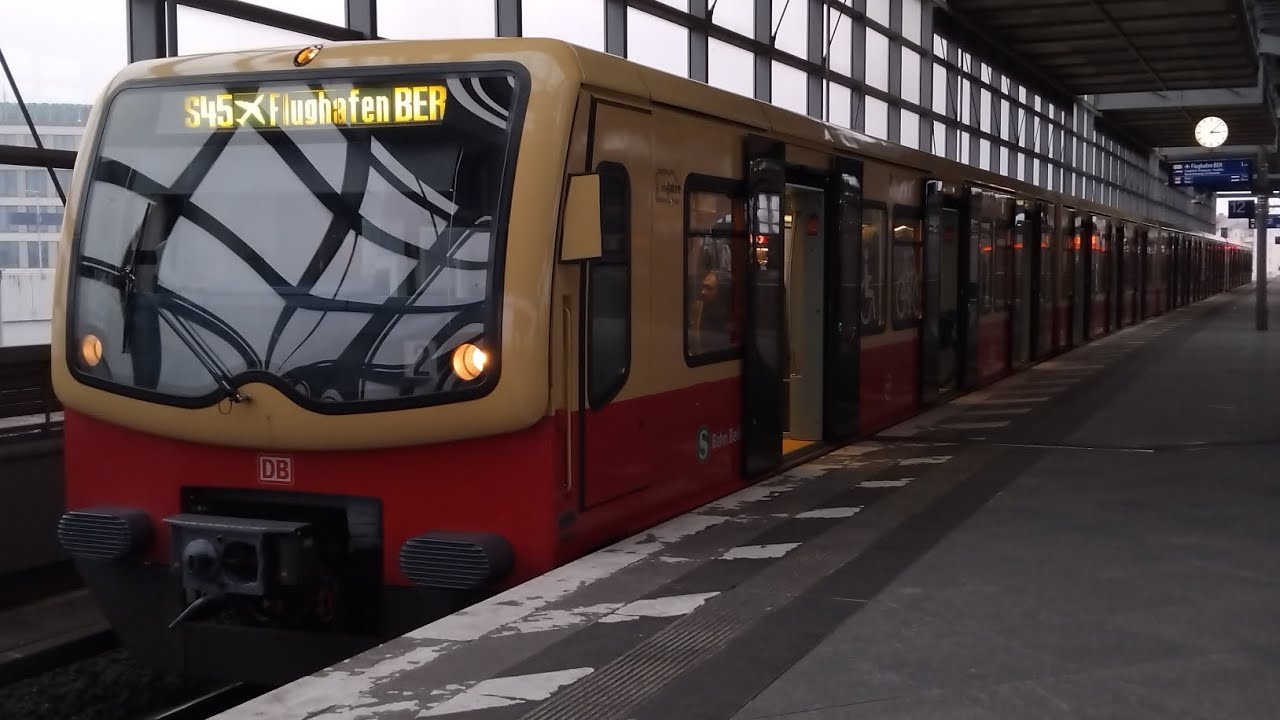 S Bahn Berlin die letzten Züge auf der Linie S45 vor dem Fahrplanwechsel 