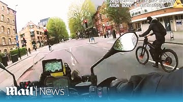 Stolen phone live tracked as e-bike thief tears through London in high speed chase