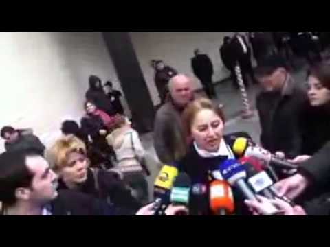 ქართულმა ოცნებამ საკუთარი აქტივისტები დაიკიდა