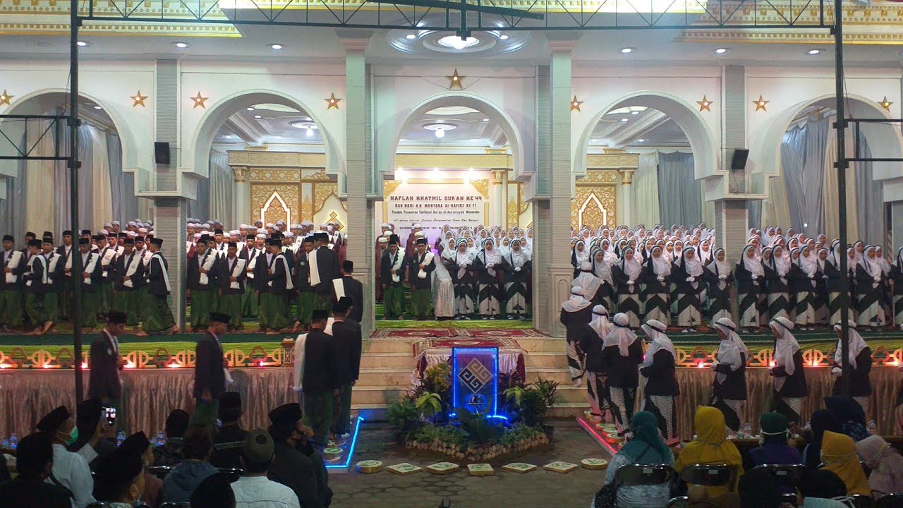 Haflah Khotmil qur'an Yayasan Al Asy'ariyyah sd takhasus al qur'an kalibeber wonosobo
