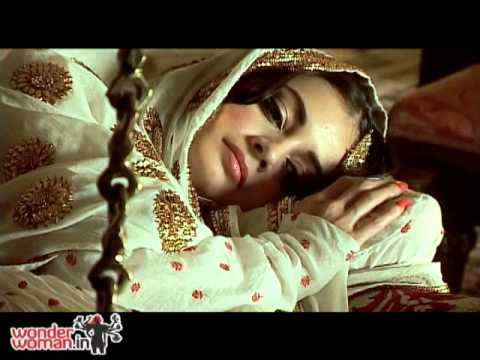 Dia Mirza's ode to Pakeezah's Meena Kumari