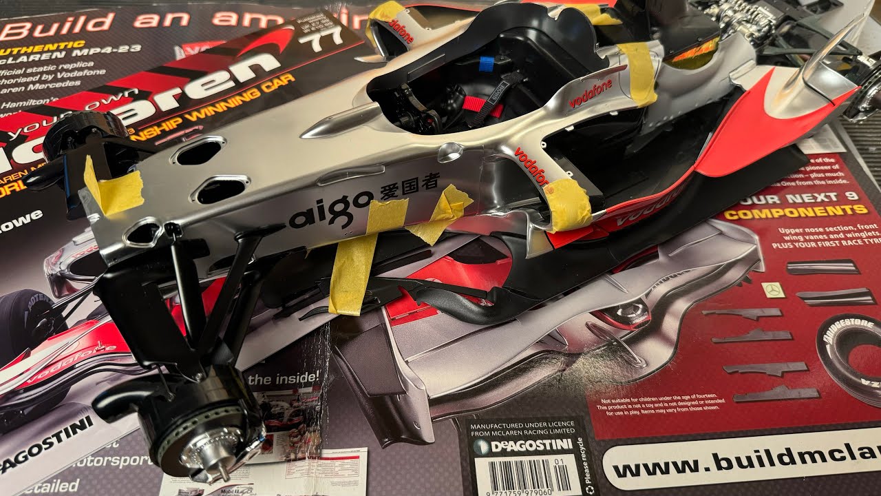 DeAgostini Stage 77 Build your own McLaren MP4-23 - YouTube
