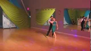 Brenda Kapros & Edwin Roa (Argentine Tango) Mi Buenos Aires Querido @ Forever Dancing Showcase