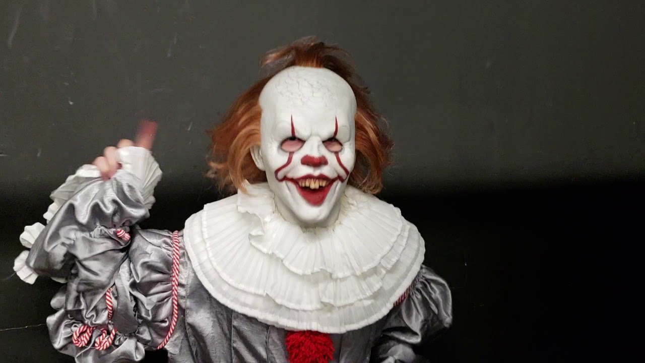 Pennywise Costume test - Too creepy! 