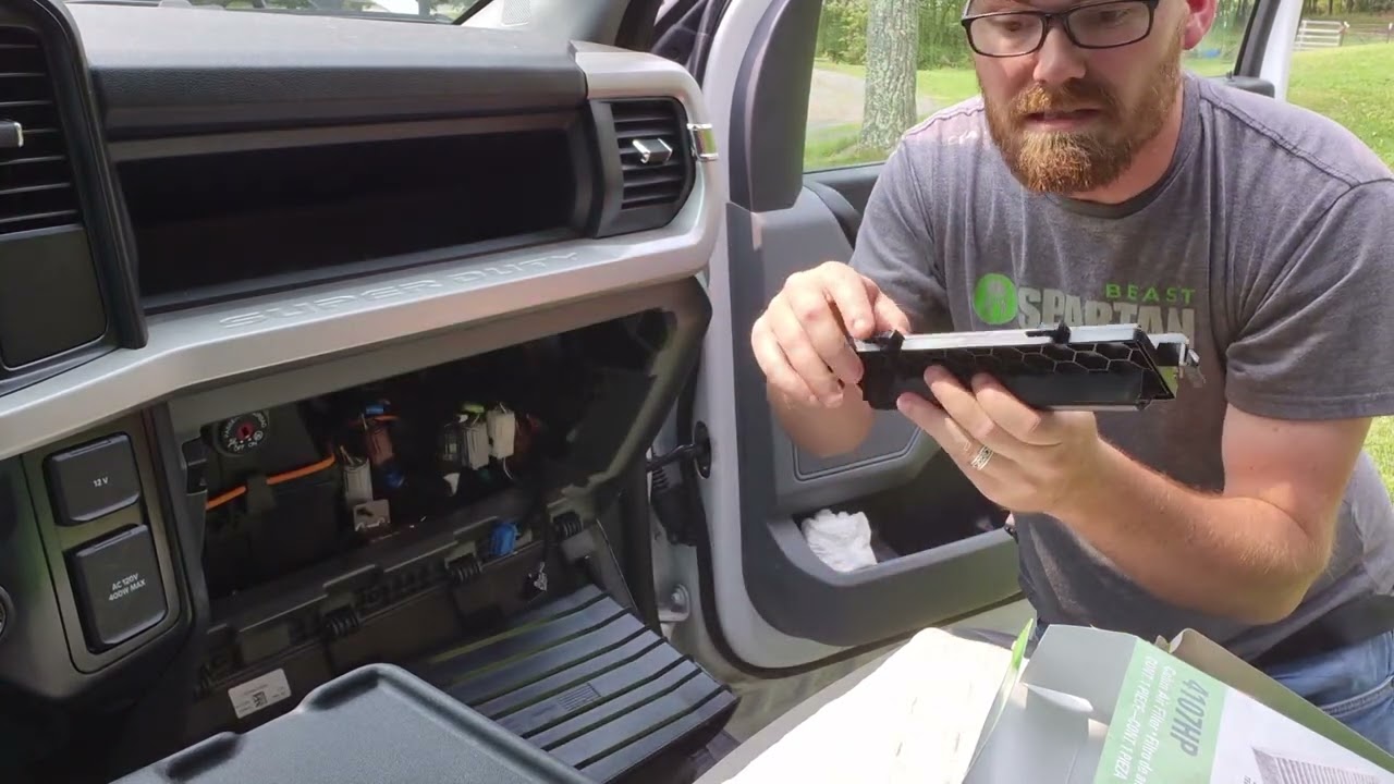 Замена фильтров двигателя и салона 2024 F250