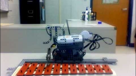 Xylophone Playing Robot