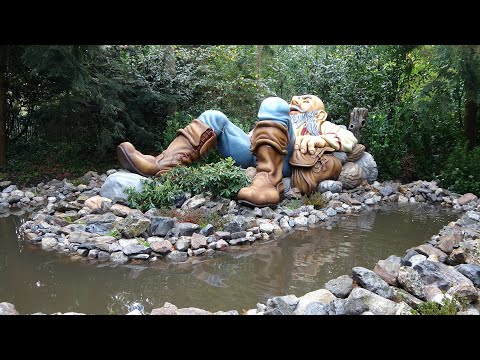 De reus en klein duimpje zijn weer uit onderhoud in de Efteling 5.11.2022