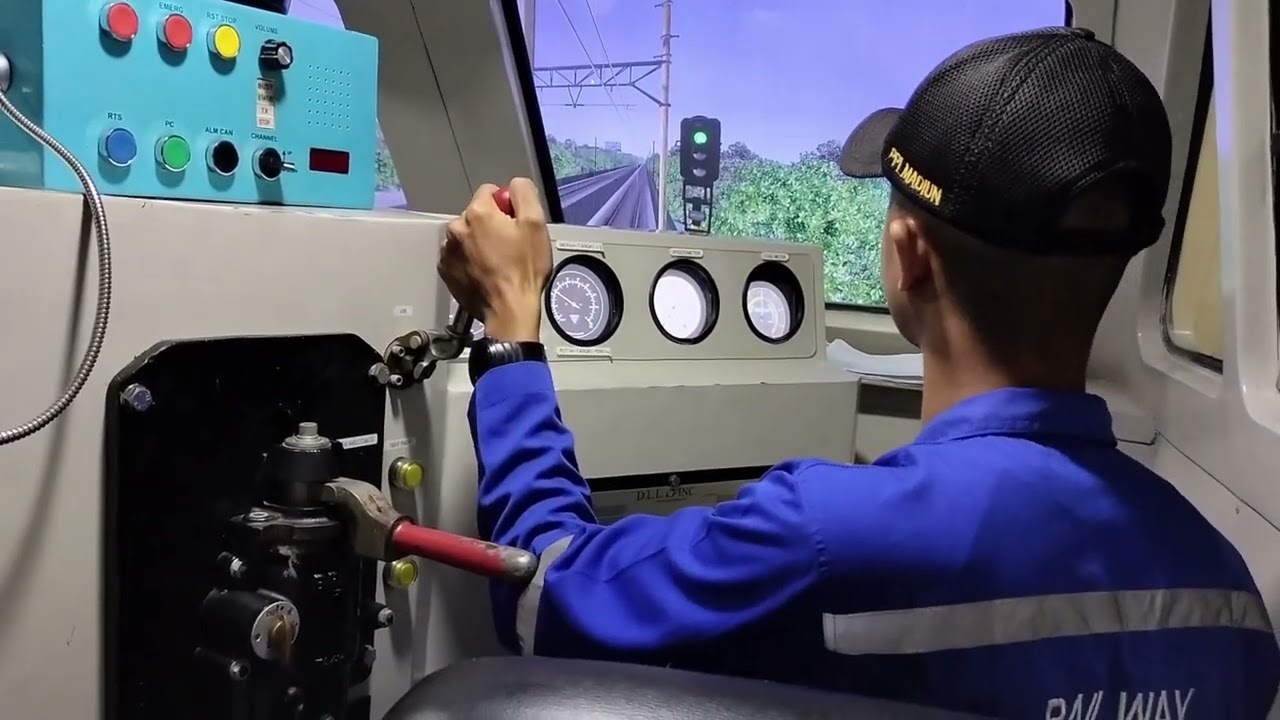 SIMULASI DINASAN MASINIS PADA SIMULATOR LOK CC203