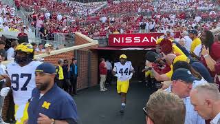 Michigan takes the field at Oklahoma