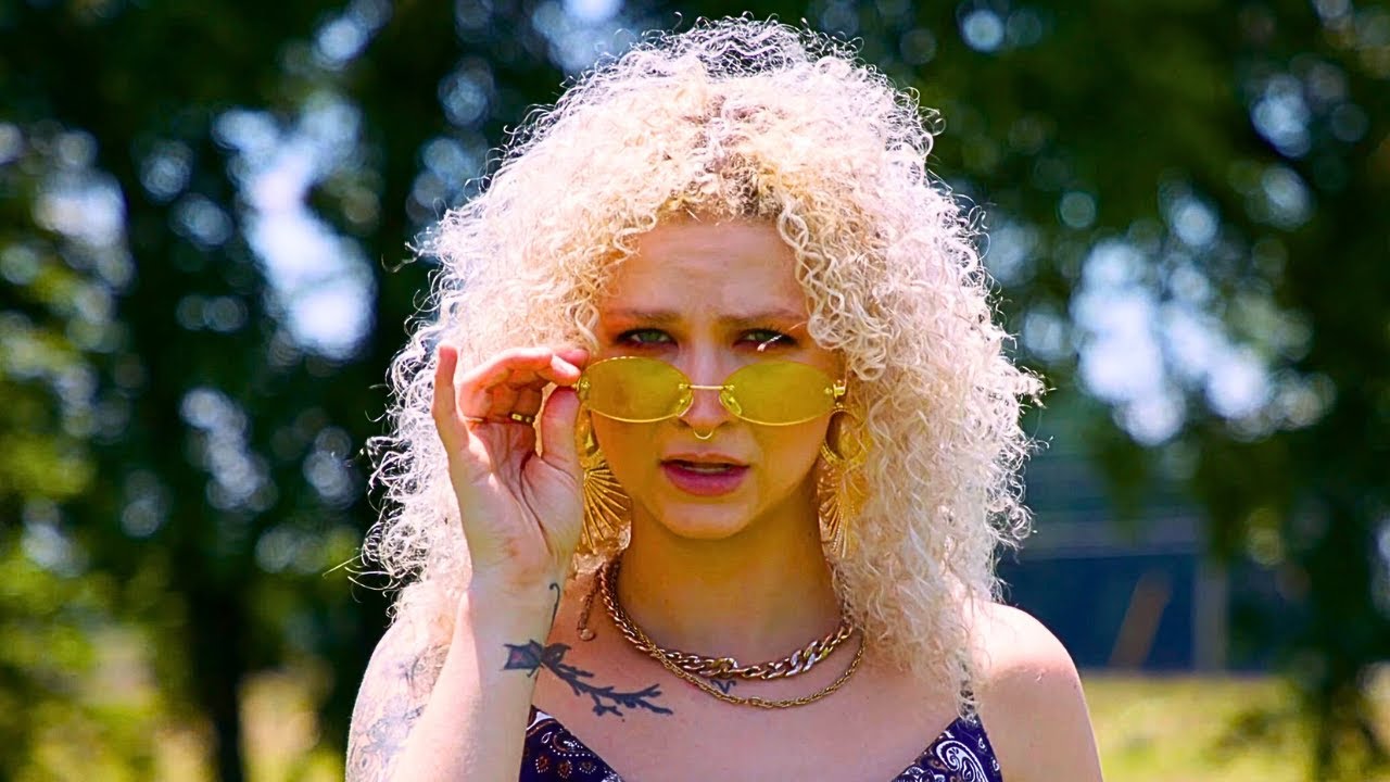 Watch Young Romantics - Gorgeous (Official Music Video) on YouTube Watch Young Romantics - Gorgeous (Official Music Video) on YouTube