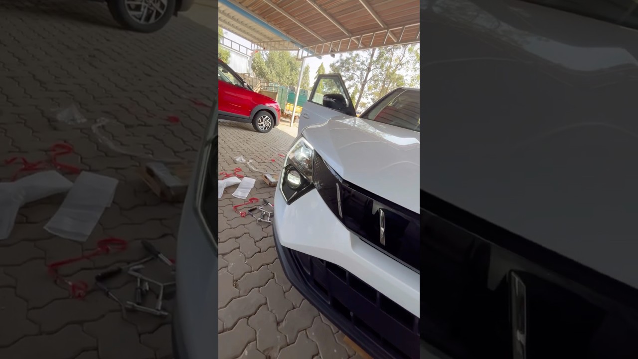 Xuv 3xO fog lamp installation 