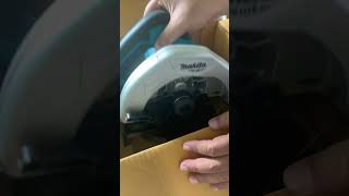 Unboxing Makita circular saw 1050W M5801B Made in Thailand