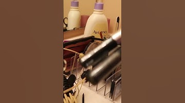 MAKEUP DECLUTTER | DECLUTTERING MOTIVATION, CHALLENGE : 23 EASY THINGS TO SAY BYE TO IN 2023 #shorts