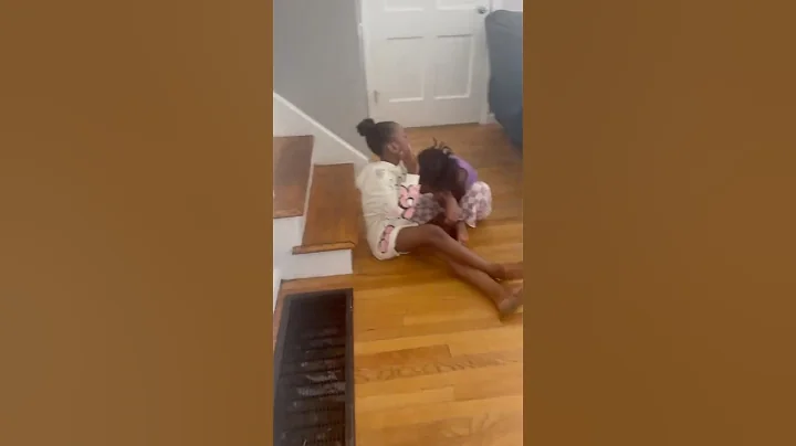 Dad Catches Little Sister BITING Big Sister #shorts #reels #fypシ゚viral