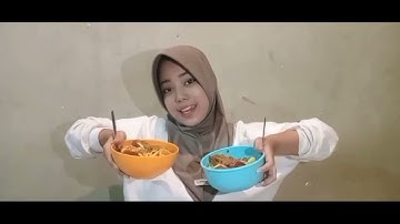 tugas vlog informatika "food vlogger"