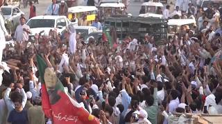 Imran Khan supporters march on Islamabad to demand his release after talks failed
