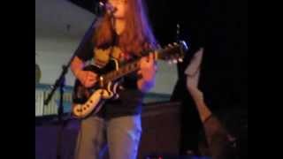 GLYCERINE QUEENS   SHE THINKS SHE KNOWS