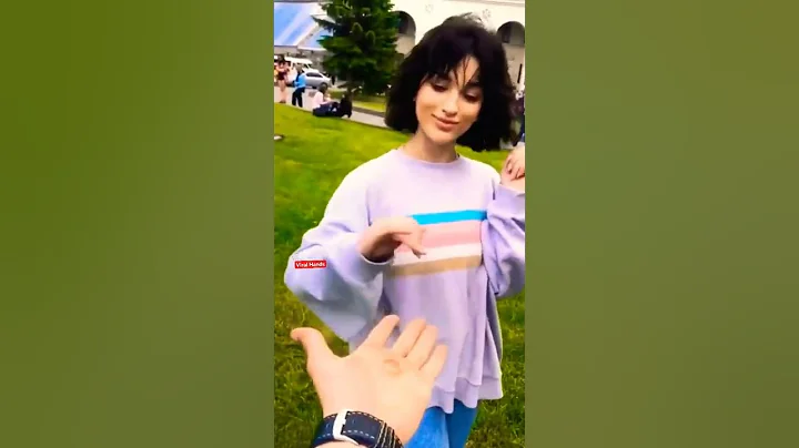 Beautiful girl hand reaction video 😂😜😍 #shorts #subscribe #subscribe #handreaction #viralvideo