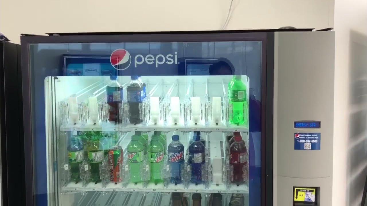 Dixie Narco Bevmax 4/DN58004 Pepsi vending machine at Canada One