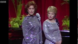 Kiri Te Kanawa & Norma Burrows | Rossini's Cat Duet chords sheet