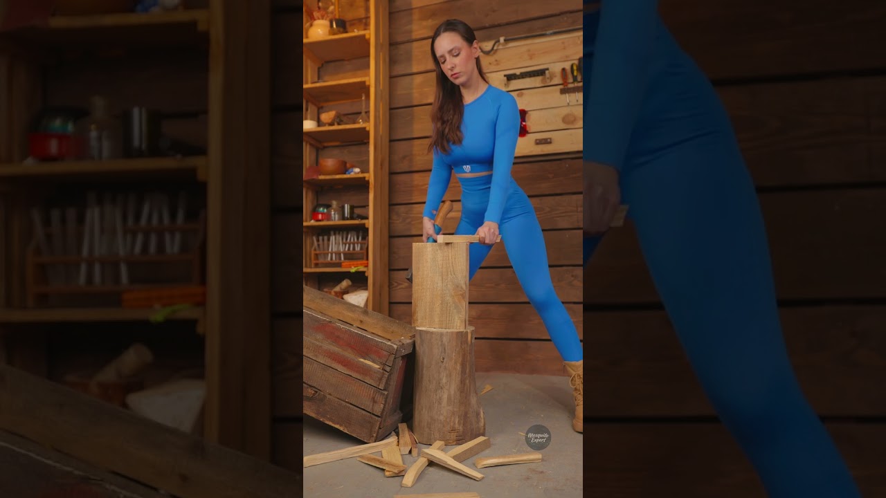 AXE SAFETY: Discover Crucial Finger Protection Skills! 👍🏼