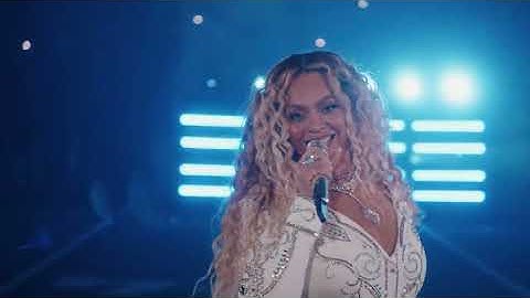 Beyoncé’s FULL Christmas Day Halftime Show