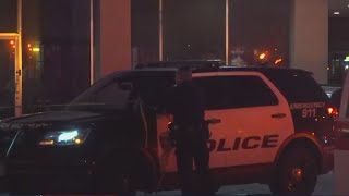 Houston shooting: 1 killed, 2 injured at bar