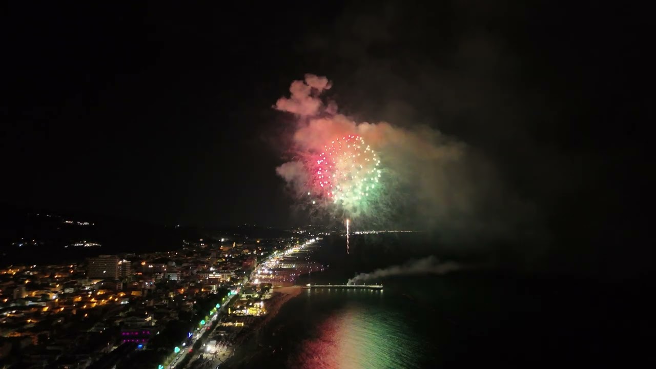 Roseto degli Abruzzi fuochi di Ferragosto 2024