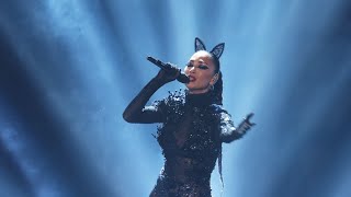 Nicole Scherzinger performs 'Holding Out for a Hero' | The Masked Singer 9 (HD)