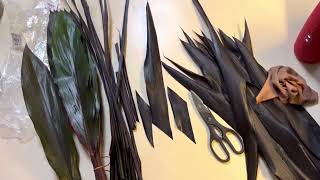 Exclusive Ti leaf lei Haku style Details